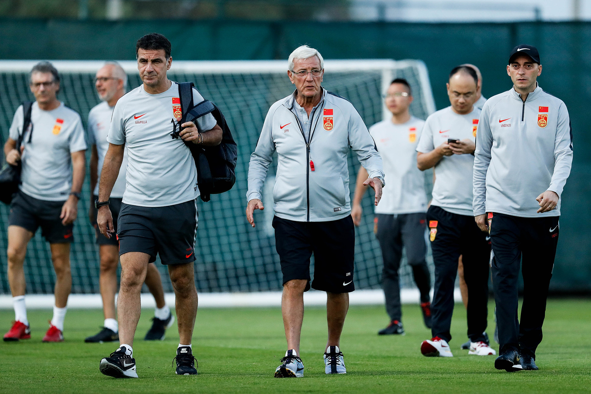 关键战突围战来临,克里夫兰骑士围绕欧超杯门线救险,压力陡增,训练强度显著提升(欧超杯皇马vs亚特兰大比赛最新消息) 关键战突围战来临,克里夫兰骑士围绕欧超杯门线救险,压力陡增,训练强度显著提升(欧超杯皇马vs亚特兰大比赛最新消息)