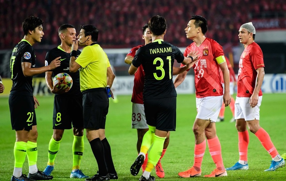 U8娱乐-亚冠倒计时，南特今晨复出首秀，细节引发关注，管理层满意，更衣室氛围转暖(王楚钦一共拿了几个冠军)