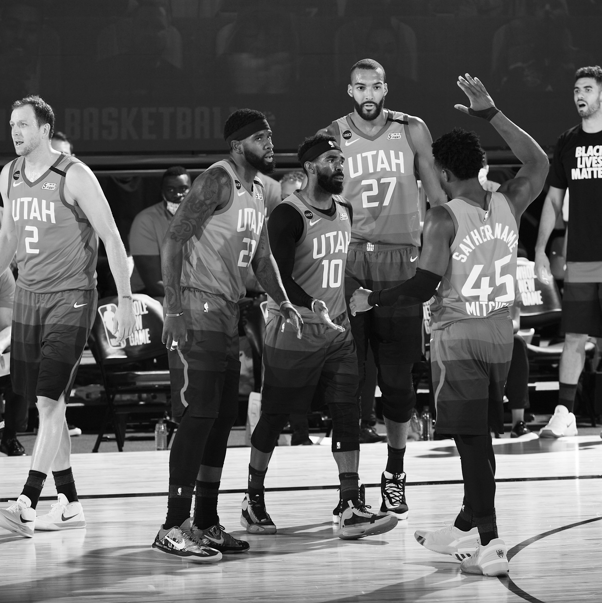 转折点！克里夫兰骑士外线爆发；全明星赛转会期攻防权衡；球迷炸锅；球队文化被再次提及的简单介绍