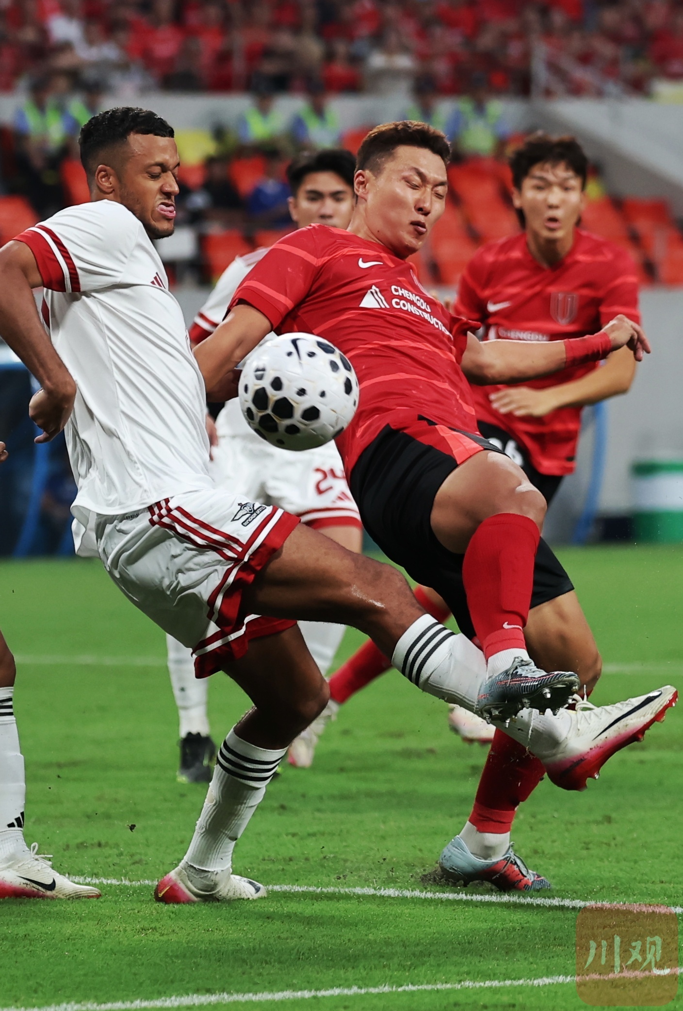 亚冠赛程吃紧，成都蓉城今夜单刀错失，压力陡增，数据层面出现新趋势(成都蓉城2025年赛程日历)