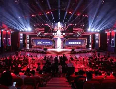 U8国际-电竞夜战：南城银狐队强势横扫庐州猎隼队，速度优势明显高压逼抢成功(抗战从1932开始笔趣阁)