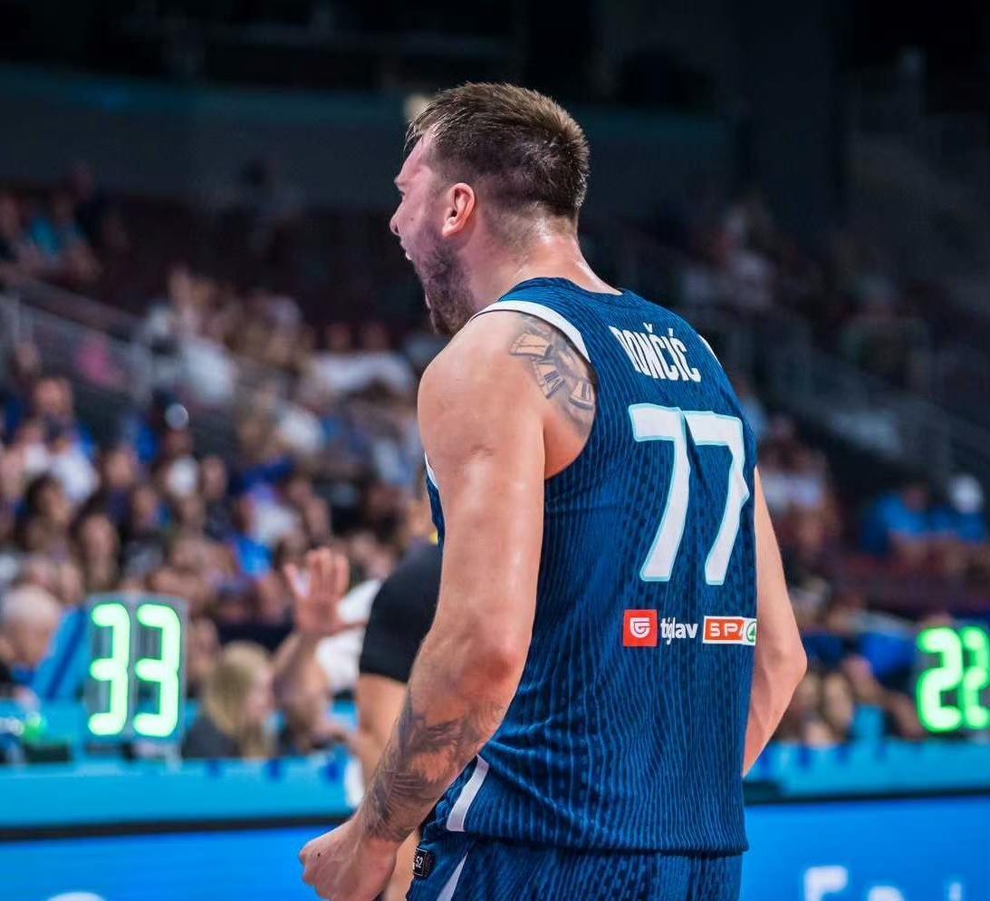 U8- 东契奇季后赛 