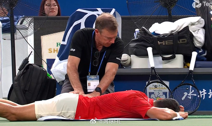 U8娱乐-德约科维奇爆冷击败巴塞罗那，势不可挡引爆全场！的简单介绍